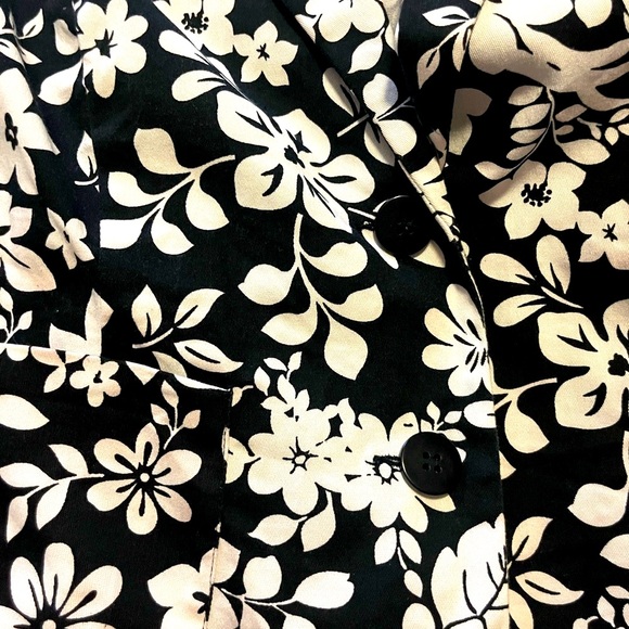 Briggs New York Flower Long Sleeve Blazer (size 12regular) - Picture 4 of 6